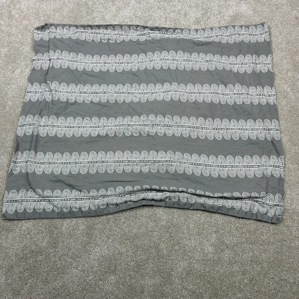 Nate Berkus Gray White Abstract Pattern 100% Cotton Pair Standard Pillow Shams 2